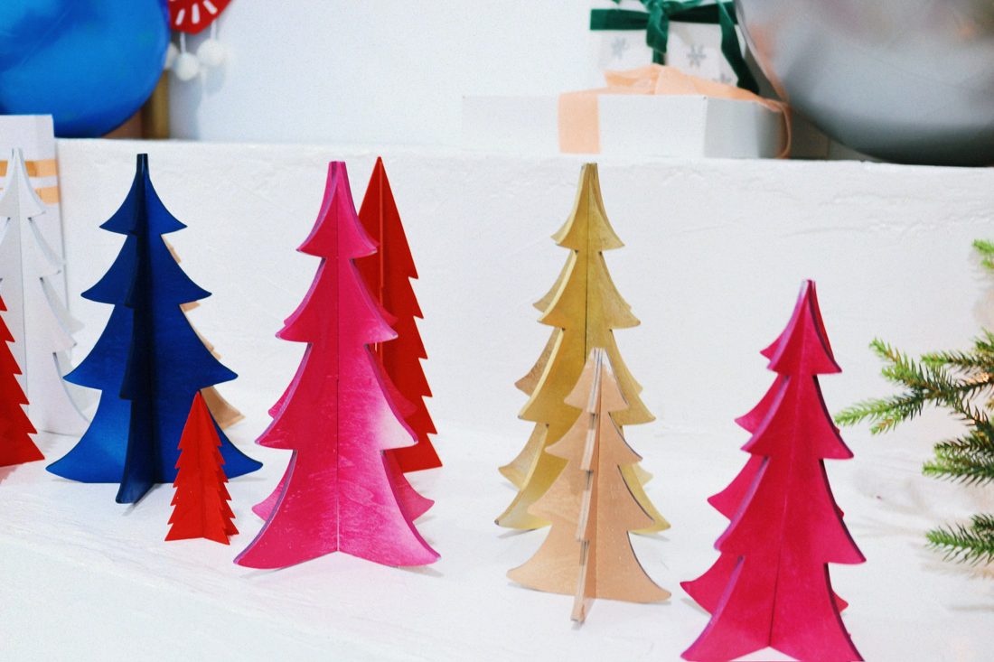 Holiday party sets