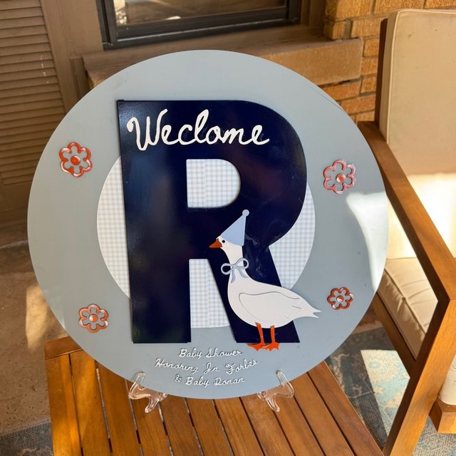 Hospital door hanger / hello world sign